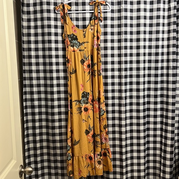 Perfect Floral Flowy Bow Tie Shoulder Maxi Dress - Picture 8 of 15